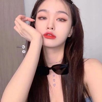 谈个恋爱吧伍助理